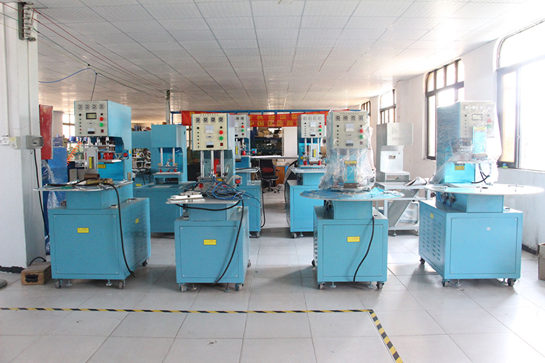 單頭轉盤式高周波機實拍圖